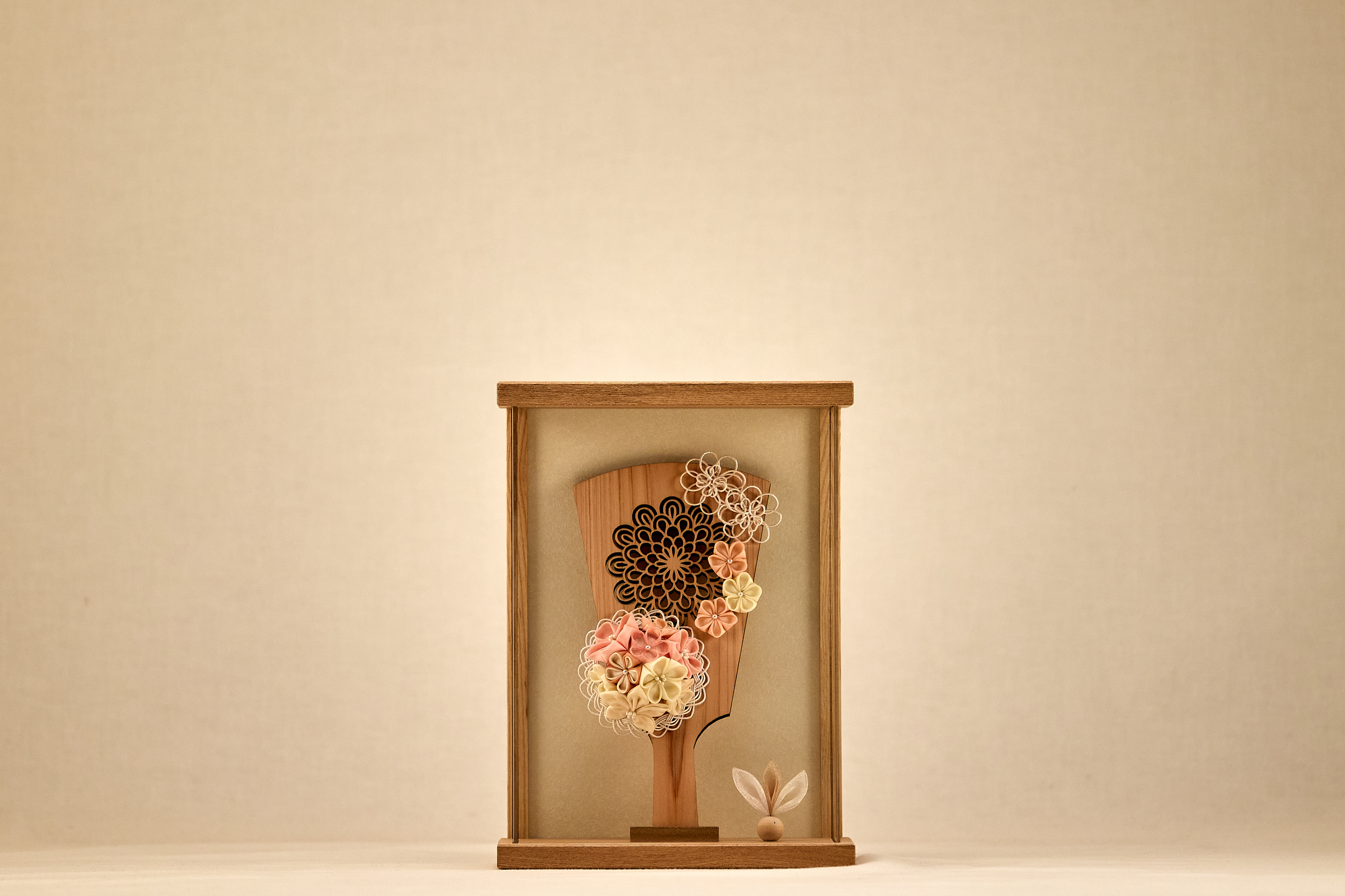 つまみ細工羽子板飾りナチュラルピンク 羽子板 茨城県 ひたちなか市 節句人形専門店 人形の桜井 水戸市 那珂市 東海村 日立市 常陸太田市 常陸大宮市 笠間市 大子町 大洗町 城里町 高萩市 北茨城市 鉾田市 茨城町 小美玉市 石岡市 桜川市