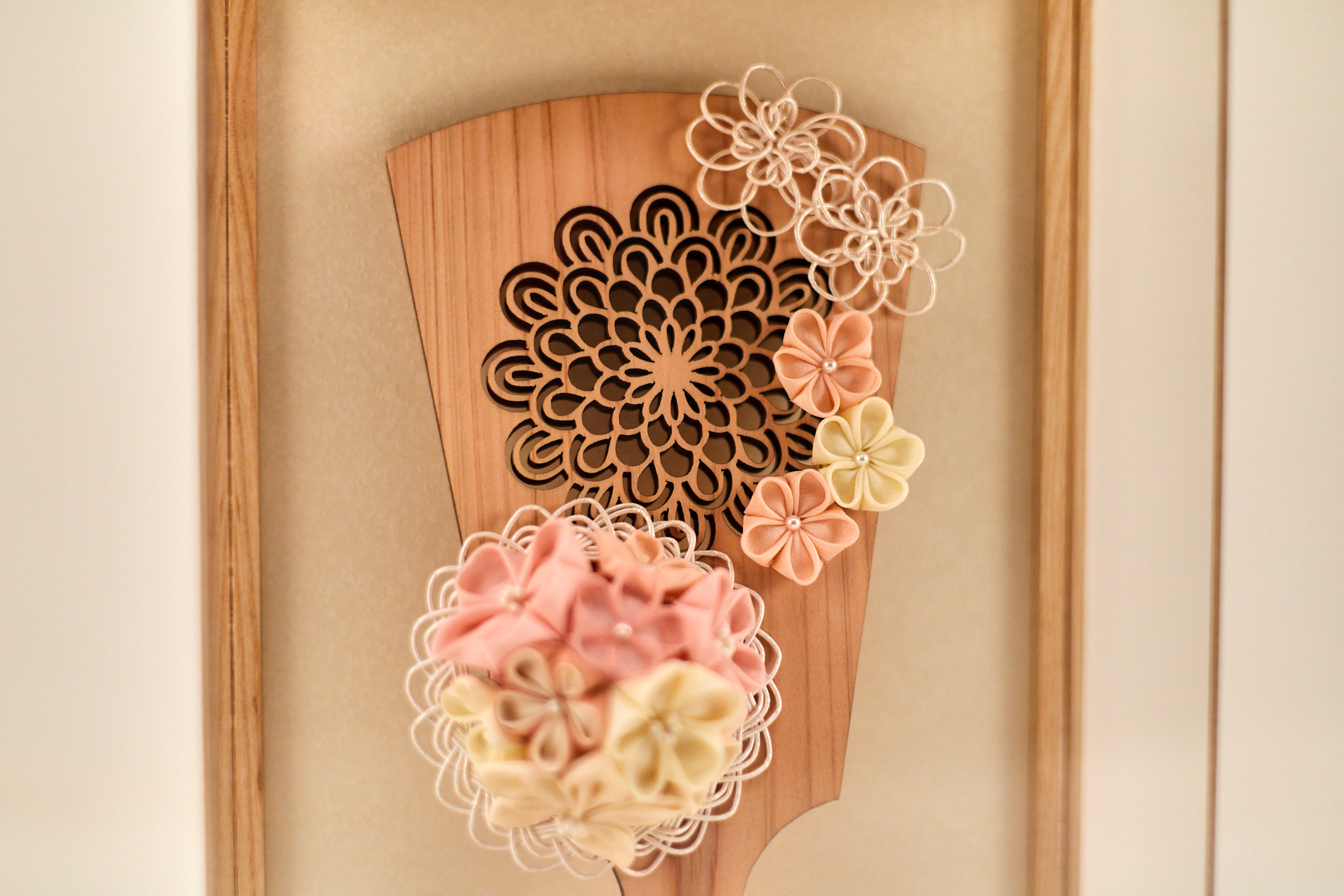 つまみ細工羽子板飾りナチュラルピンク 羽子板 茨城県 ひたちなか市 節句人形専門店 人形の桜井 水戸市 那珂市 東海村 日立市 常陸太田市 常陸大宮市 笠間市 大子町 大洗町 城里町 高萩市 北茨城市 鉾田市 茨城町 小美玉市 石岡市 桜川市