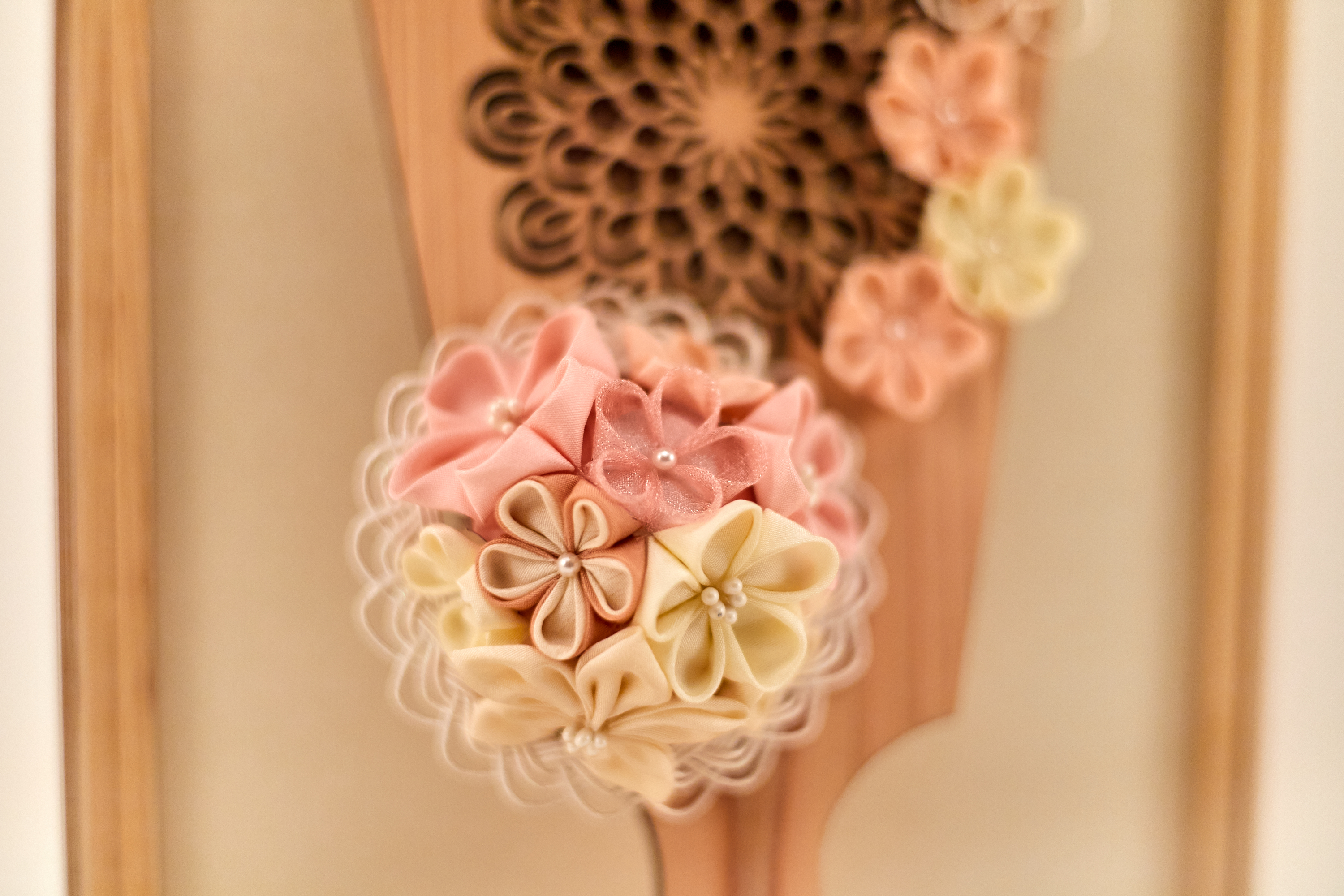 つまみ細工羽子板飾りナチュラルピンク 羽子板 茨城県 ひたちなか市 節句人形専門店 人形の桜井 水戸市 那珂市 東海村 日立市 常陸太田市 常陸大宮市 笠間市 大子町 大洗町 城里町 高萩市 北茨城市 鉾田市 茨城町 小美玉市 石岡市 桜川市