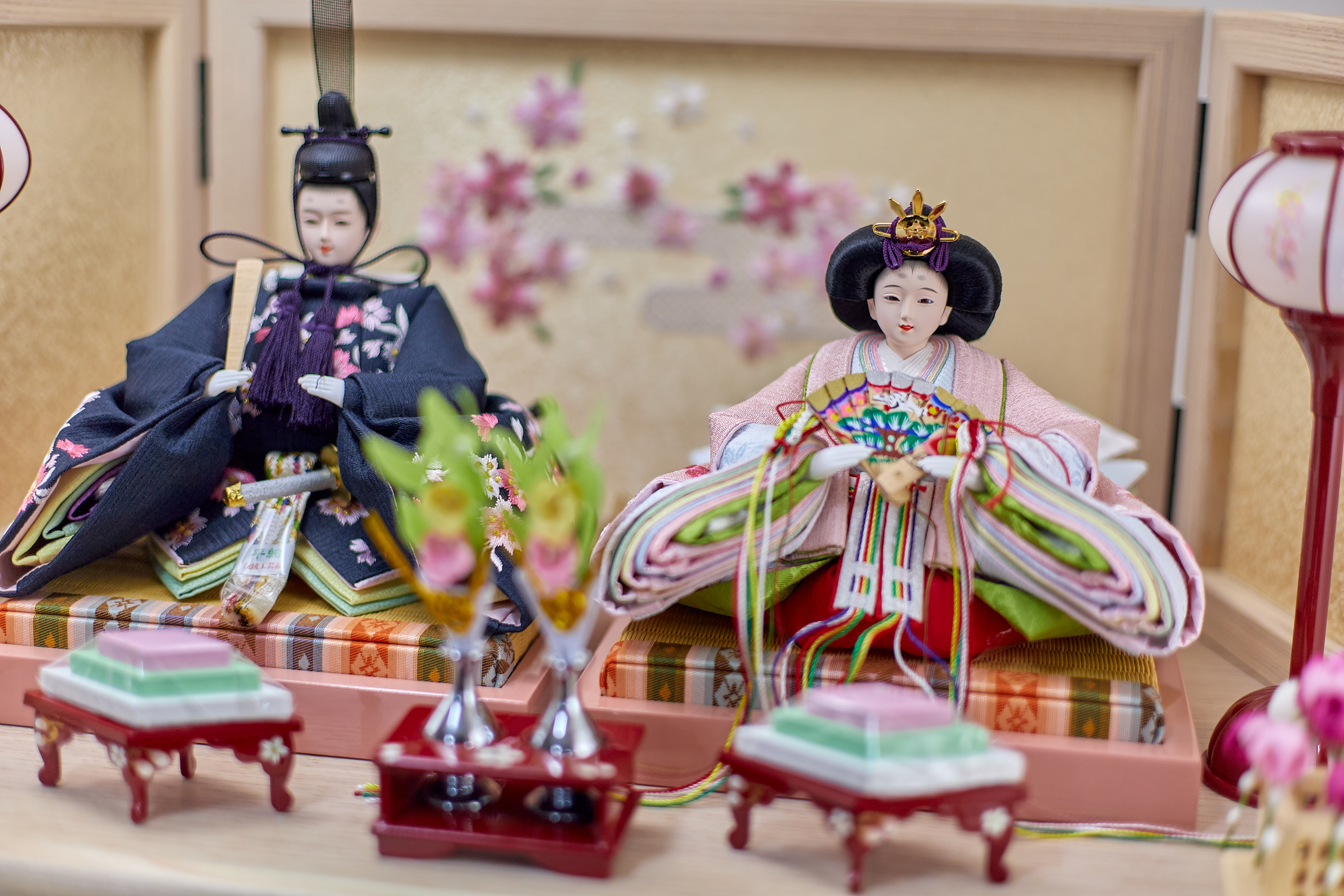 桜刺繍親王収納飾り 雛人形 茨城県 ひたちなか市 節句人形専門店 人形の桜井 水戸市 那珂市 東海村 日立市 常陸太田市 常陸大宮市 笠間市 大子町 大洗町 城里町 高萩市 北茨城市 鉾田市 茨城町 小美玉市 石岡市 桜川市