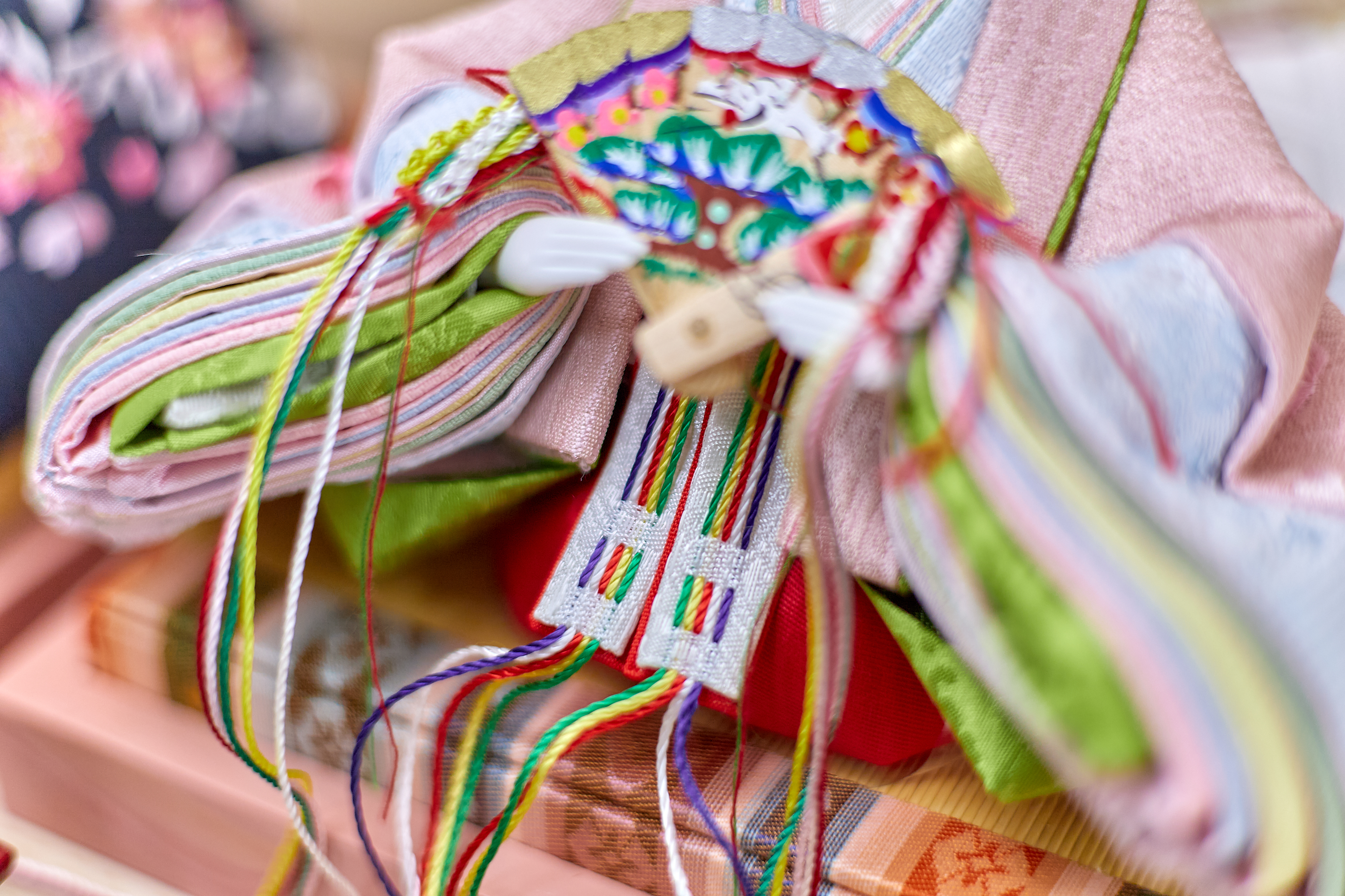 桜刺繍親王収納飾り 雛人形 茨城県 ひたちなか市 節句人形専門店 人形の桜井 水戸市 那珂市 東海村 日立市 常陸太田市 常陸大宮市 笠間市 大子町 大洗町 城里町 高萩市 北茨城市 鉾田市 茨城町 小美玉市 石岡市 桜川市