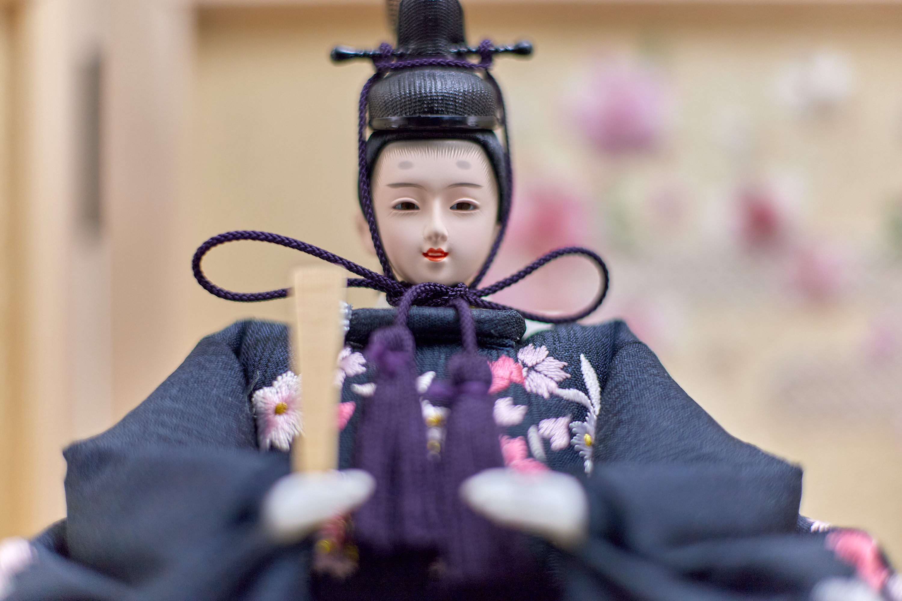 桜刺繍親王収納飾り 雛人形 茨城県 ひたちなか市 節句人形専門店 人形の桜井 水戸市 那珂市 東海村 日立市 常陸太田市 常陸大宮市 笠間市 大子町 大洗町 城里町 高萩市 北茨城市 鉾田市 茨城町 小美玉市 石岡市 桜川市