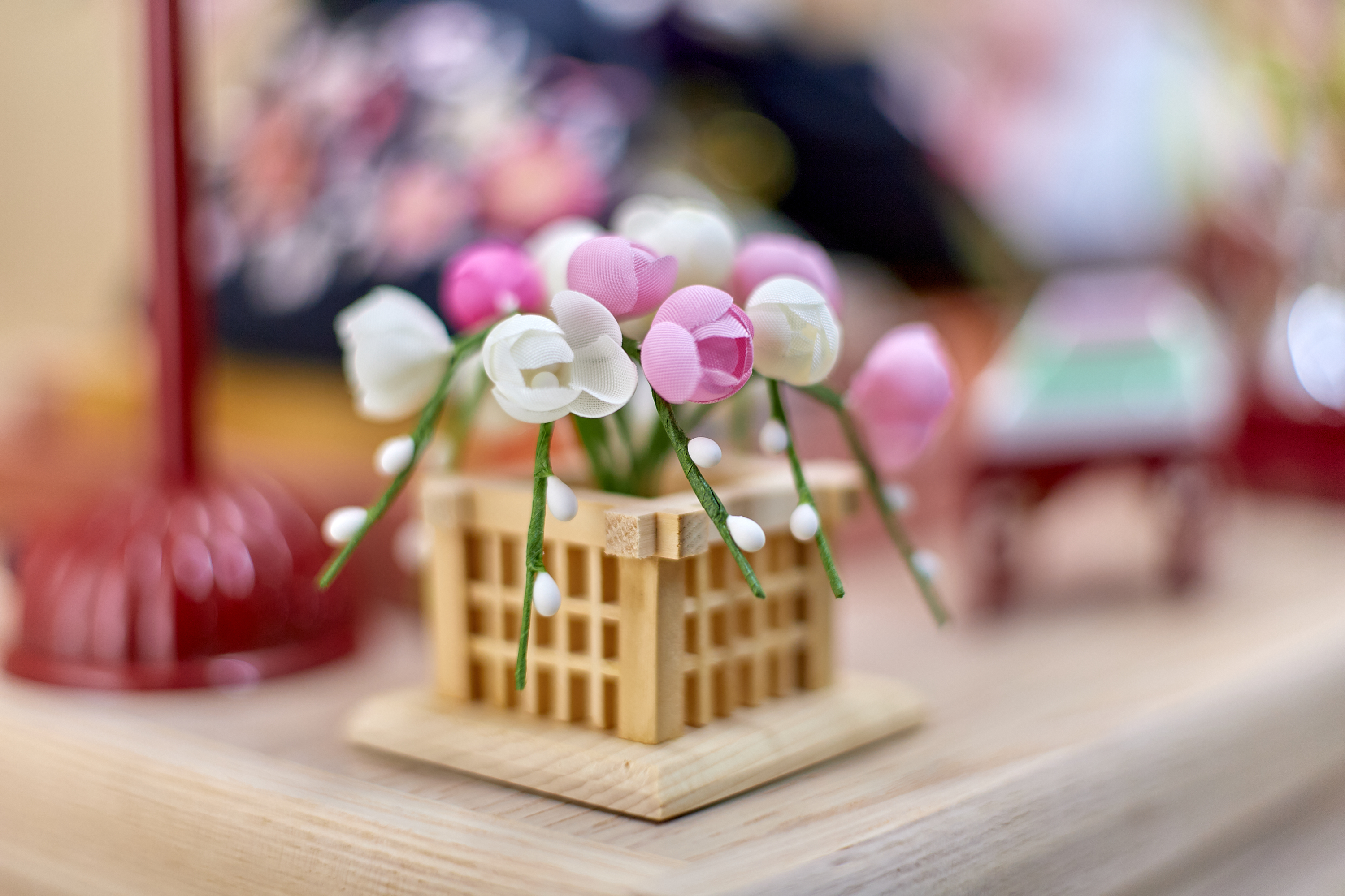 桜刺繍親王収納飾り 雛人形 茨城県 ひたちなか市 節句人形専門店 人形の桜井 水戸市 那珂市 東海村 日立市 常陸太田市 常陸大宮市 笠間市 大子町 大洗町 城里町 高萩市 北茨城市 鉾田市 茨城町 小美玉市 石岡市 桜川市