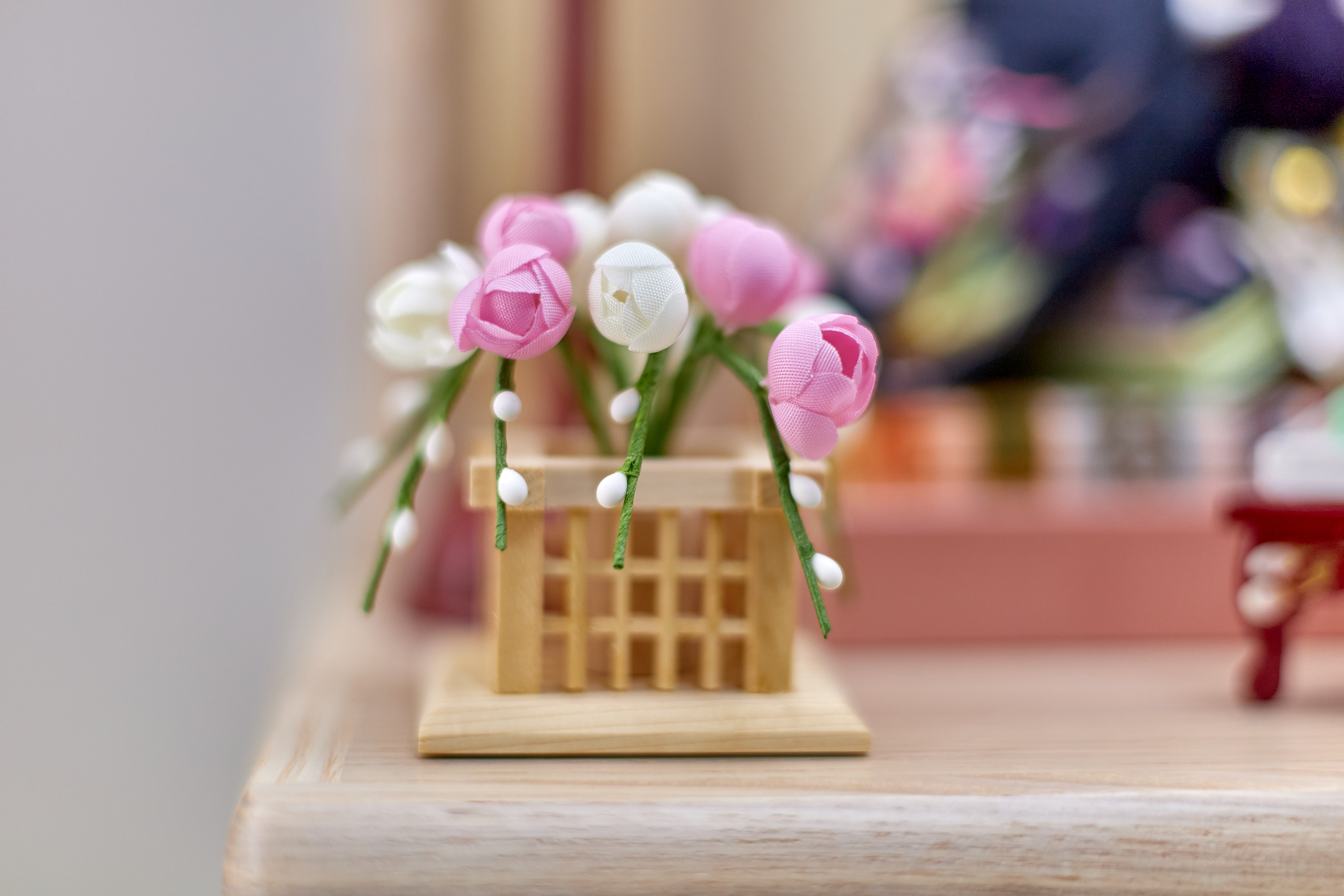 桜刺繍親王収納飾り 雛人形 茨城県 ひたちなか市 節句人形専門店 人形の桜井 水戸市 那珂市 東海村 日立市 常陸太田市 常陸大宮市 笠間市 大子町 大洗町 城里町 高萩市 北茨城市 鉾田市 茨城町 小美玉市 石岡市 桜川市