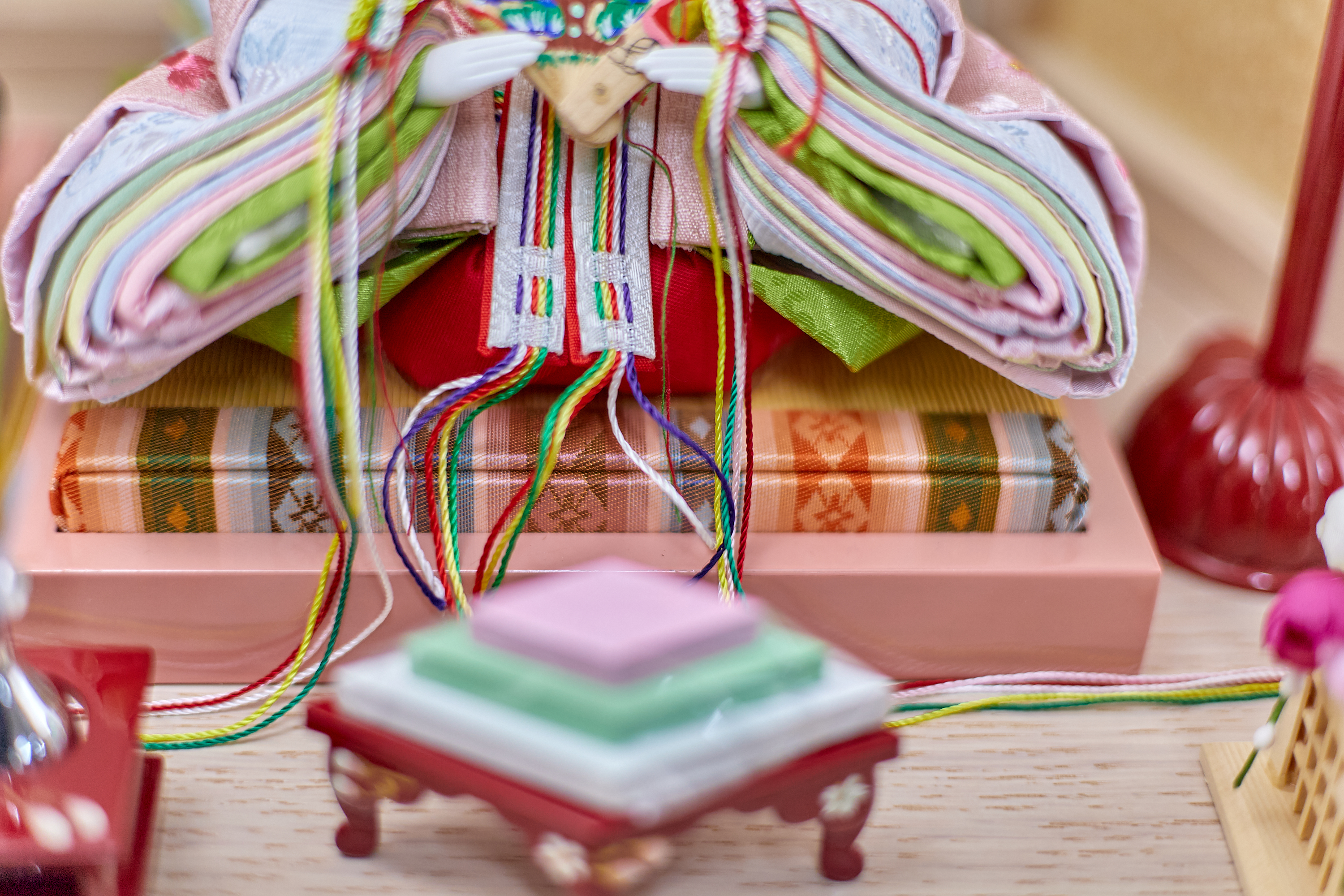 桜刺繍親王収納飾り 雛人形 茨城県 ひたちなか市 節句人形専門店 人形の桜井 水戸市 那珂市 東海村 日立市 常陸太田市 常陸大宮市 笠間市 大子町 大洗町 城里町 高萩市 北茨城市 鉾田市 茨城町 小美玉市 石岡市 桜川市