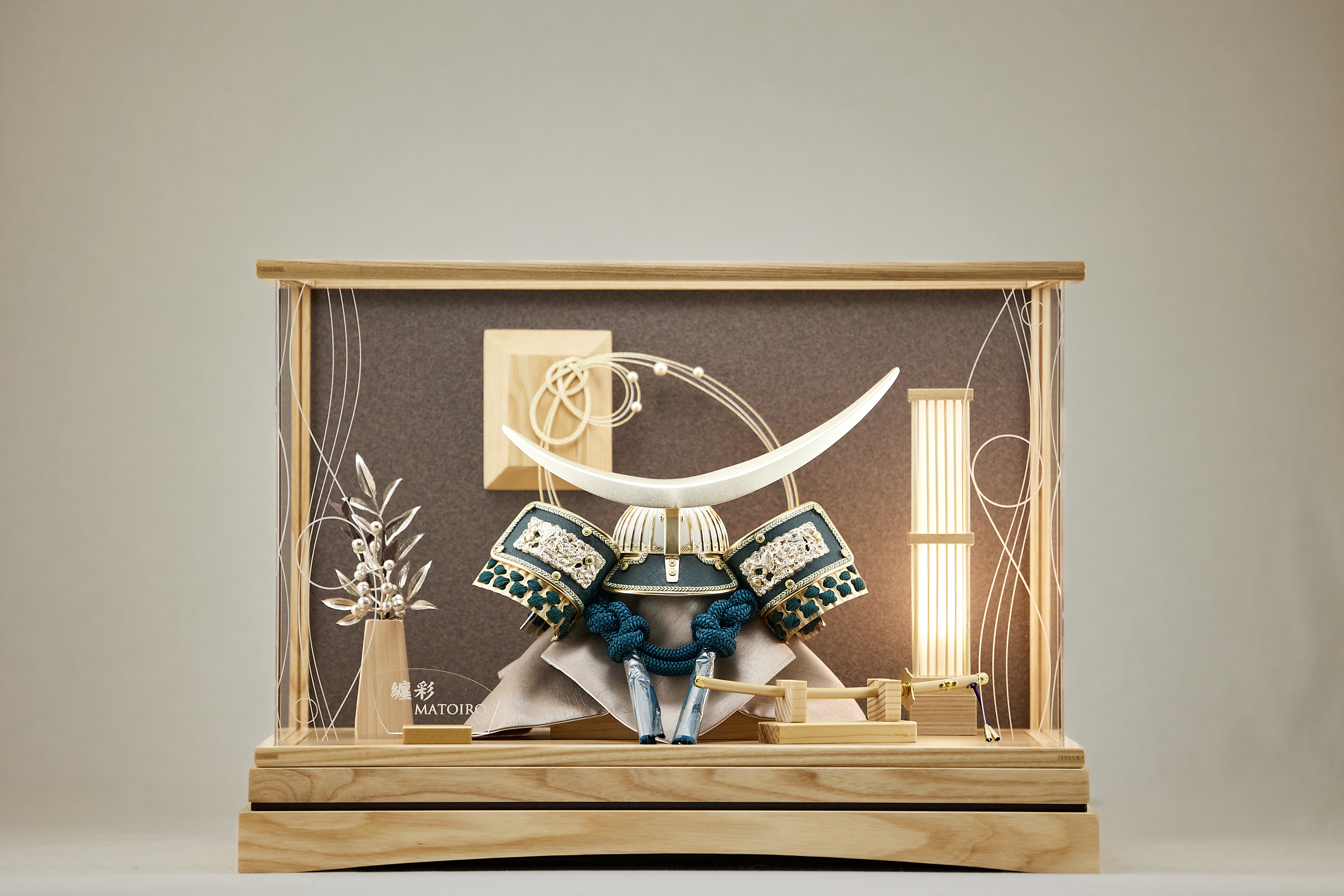 兜飾り 8号伊達兜ケース飾り 五月人形 茨城県ひたちなか市 節句人形専門店 人形の桜井 水戸市 那珂市 東海村 日立市 常陸太田市 常陸大宮市 大洗町 茨城町 笠間市 城里町