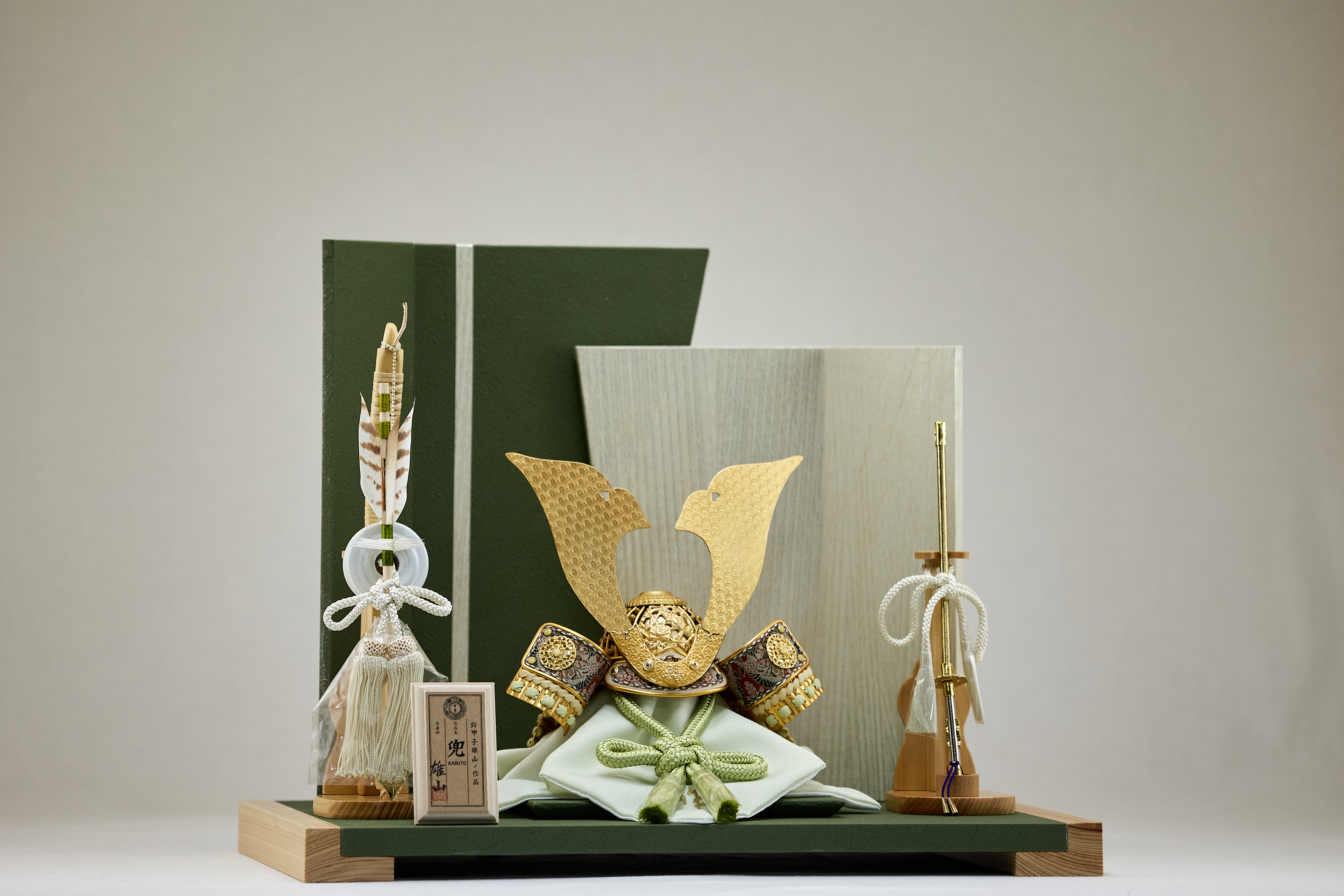 兜飾り 天賦之兜 葵 五月人形 茨城県ひたちなか市 節句人形専門店 人形の桜井 水戸市 那珂市 東海村 日立市 常陸太田市 常陸大宮市 大洗町 茨城町 笠間市 城里町