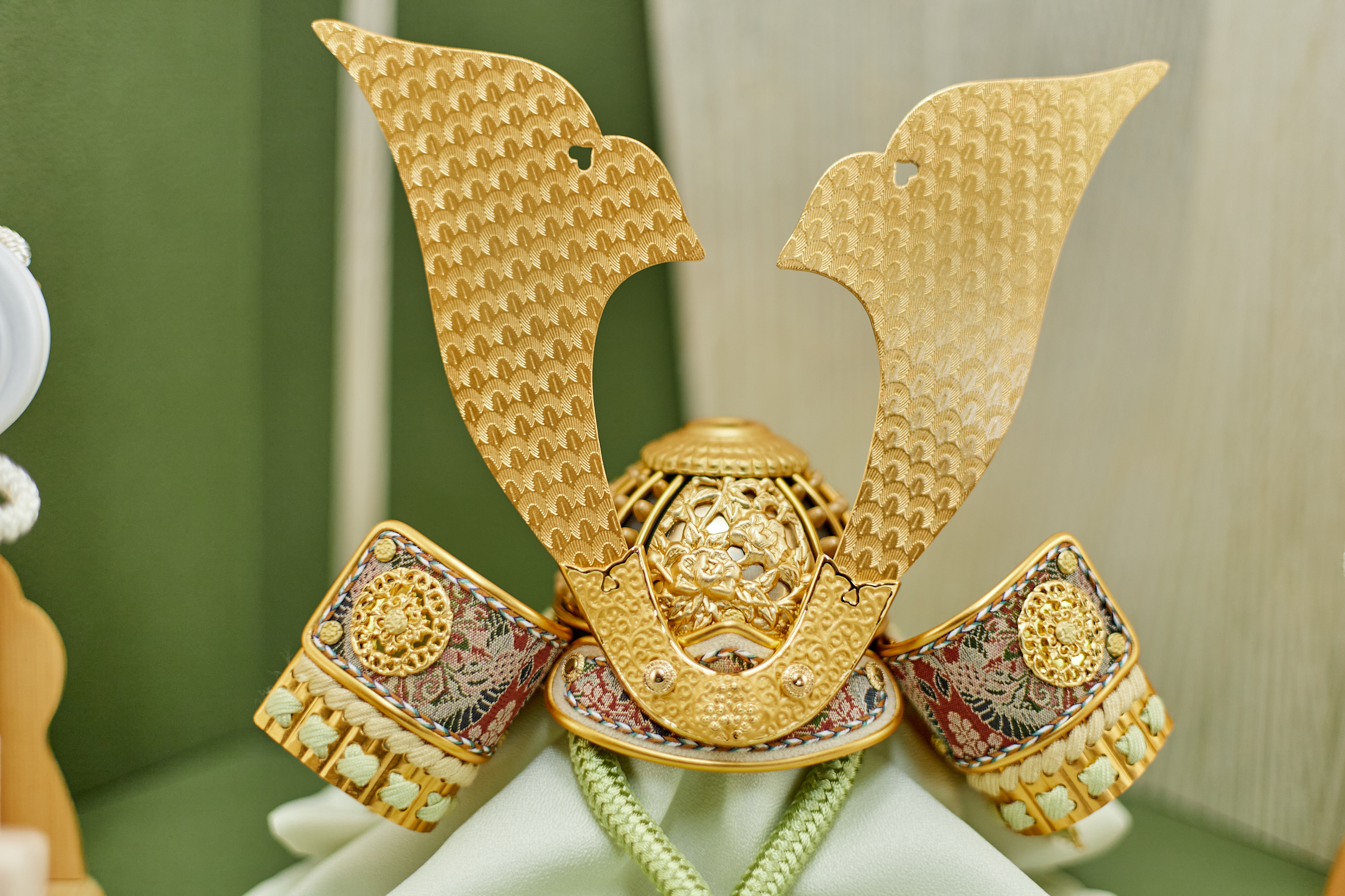 兜飾り 天賦之兜 葵 五月人形 茨城県ひたちなか市 節句人形専門店 人形の桜井 水戸市 那珂市 東海村 日立市 常陸太田市 常陸大宮市 大洗町 茨城町 笠間市 城里町