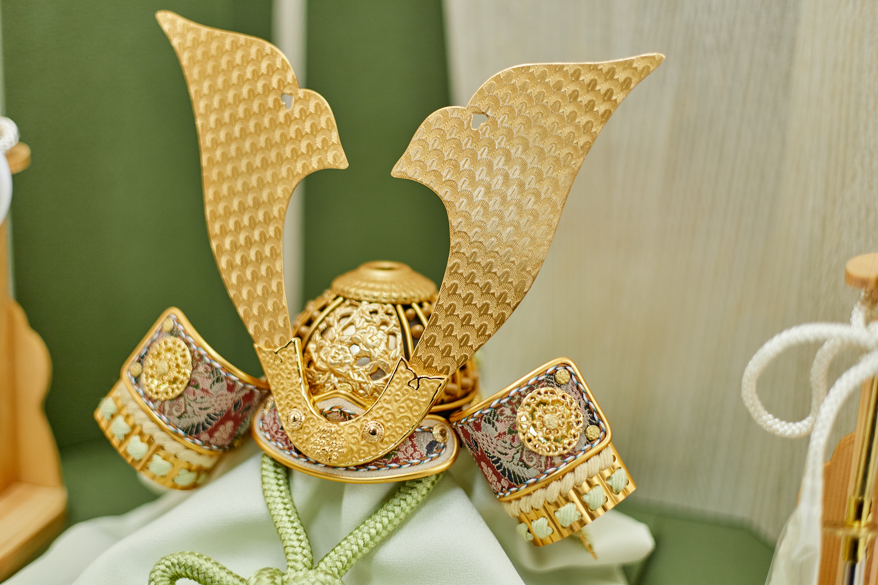 兜飾り 天賦之兜 葵 五月人形 茨城県ひたちなか市 節句人形専門店 人形の桜井 水戸市 那珂市 東海村 日立市 常陸太田市 常陸大宮市 大洗町 茨城町 笠間市 城里町