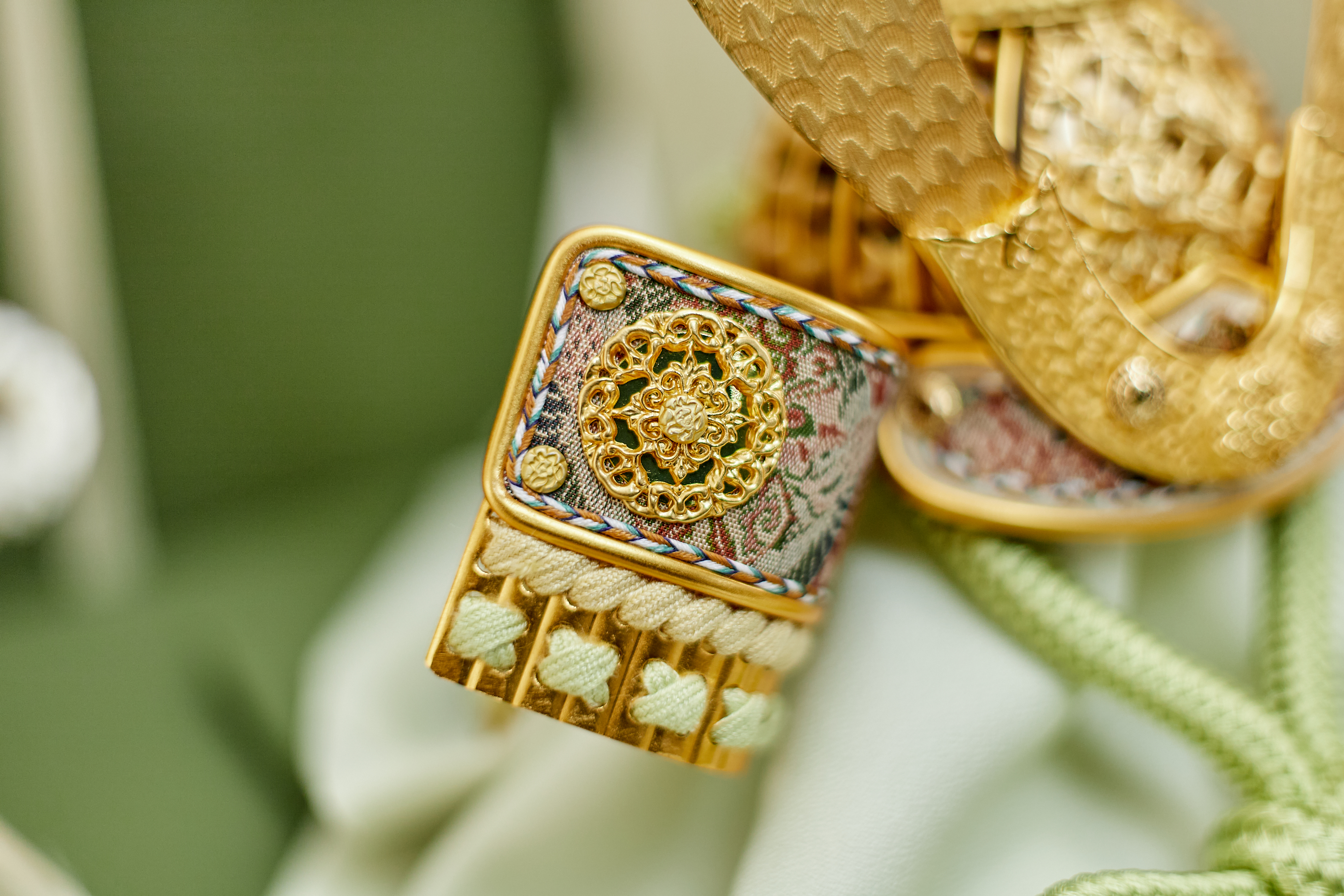 兜飾り 天賦之兜 葵 五月人形 茨城県ひたちなか市 節句人形専門店 人形の桜井 水戸市 那珂市 東海村 日立市 常陸太田市 常陸大宮市 大洗町 茨城町 笠間市 城里町