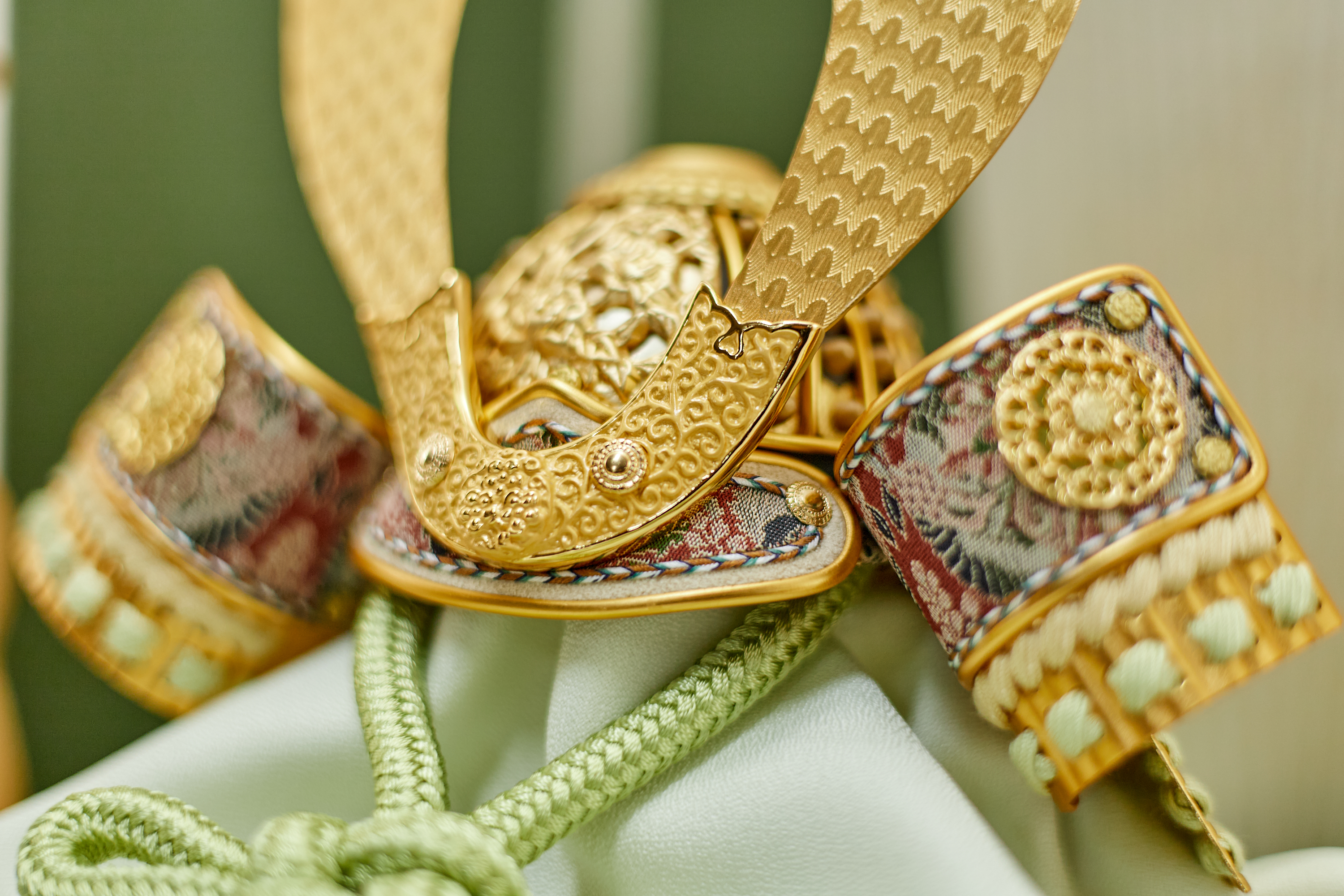 兜飾り 天賦之兜 葵 五月人形 茨城県ひたちなか市 節句人形専門店 人形の桜井 水戸市 那珂市 東海村 日立市 常陸太田市 常陸大宮市 大洗町 茨城町 笠間市 城里町