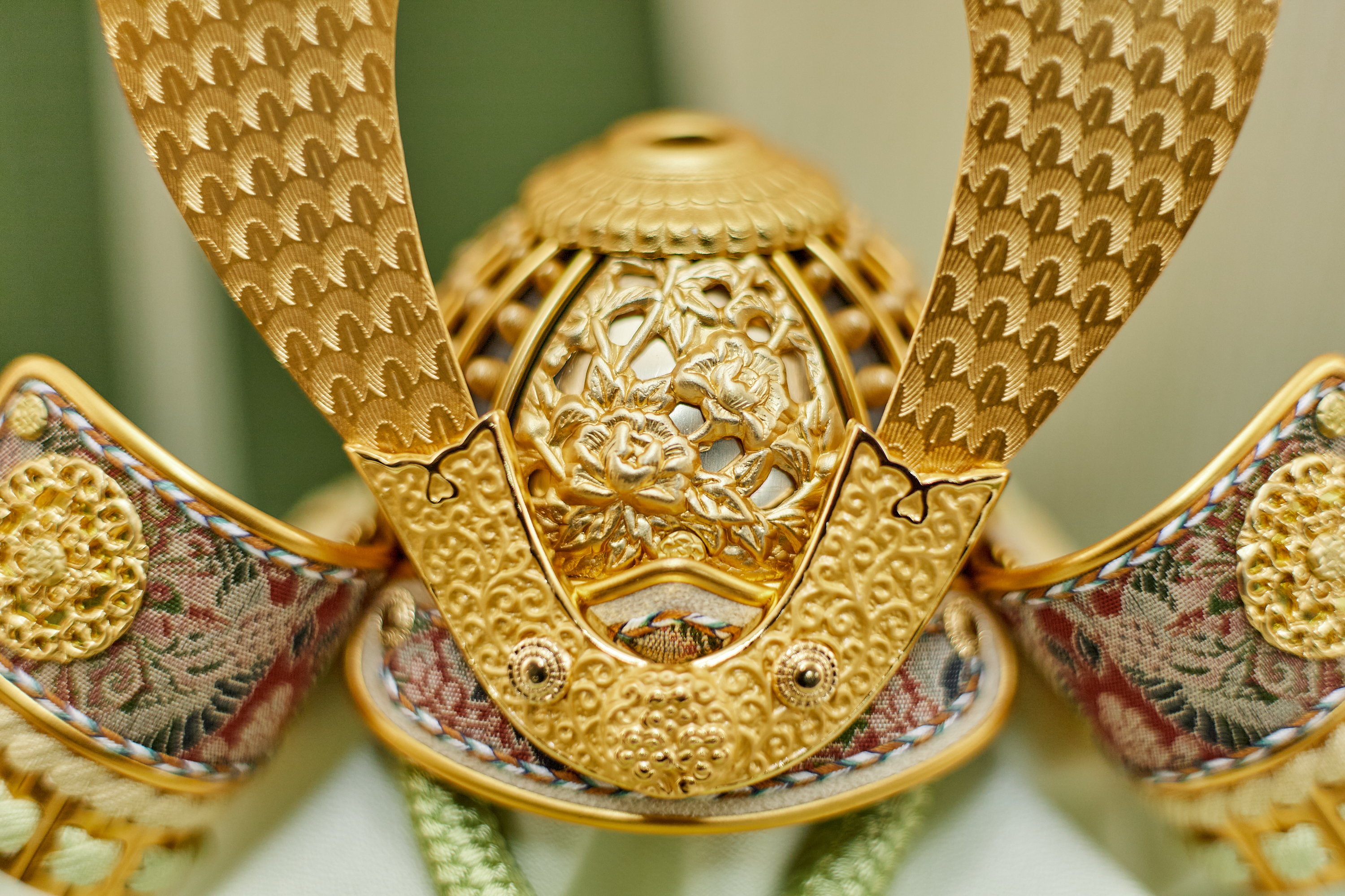 兜飾り 天賦之兜 葵 五月人形 茨城県ひたちなか市 節句人形専門店 人形の桜井 水戸市 那珂市 東海村 日立市 常陸太田市 常陸大宮市 大洗町 茨城町 笠間市 城里町