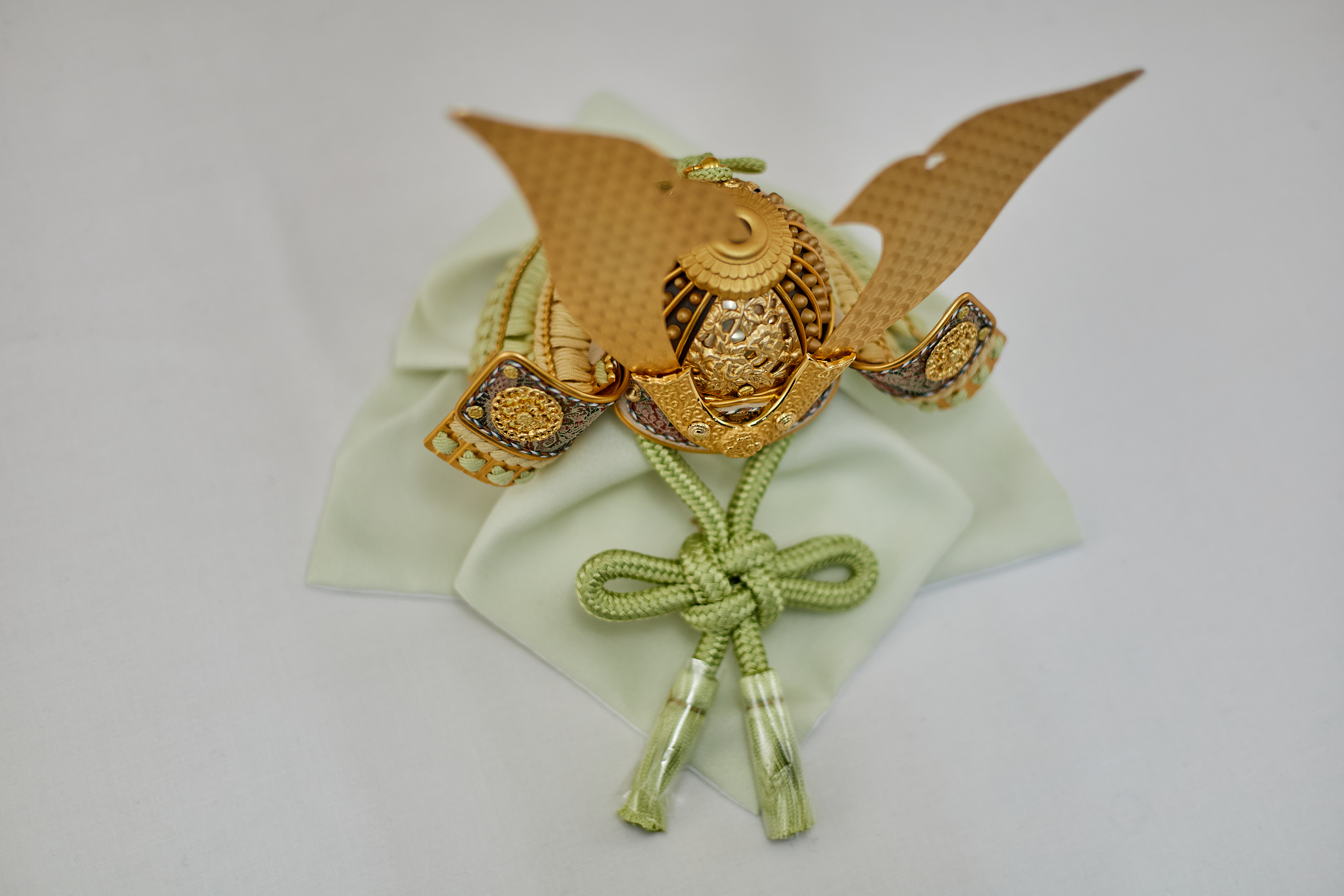 兜飾り 天賦之兜 葵 五月人形 茨城県ひたちなか市 節句人形専門店 人形の桜井 水戸市 那珂市 東海村 日立市 常陸太田市 常陸大宮市 大洗町 茨城町 笠間市 城里町