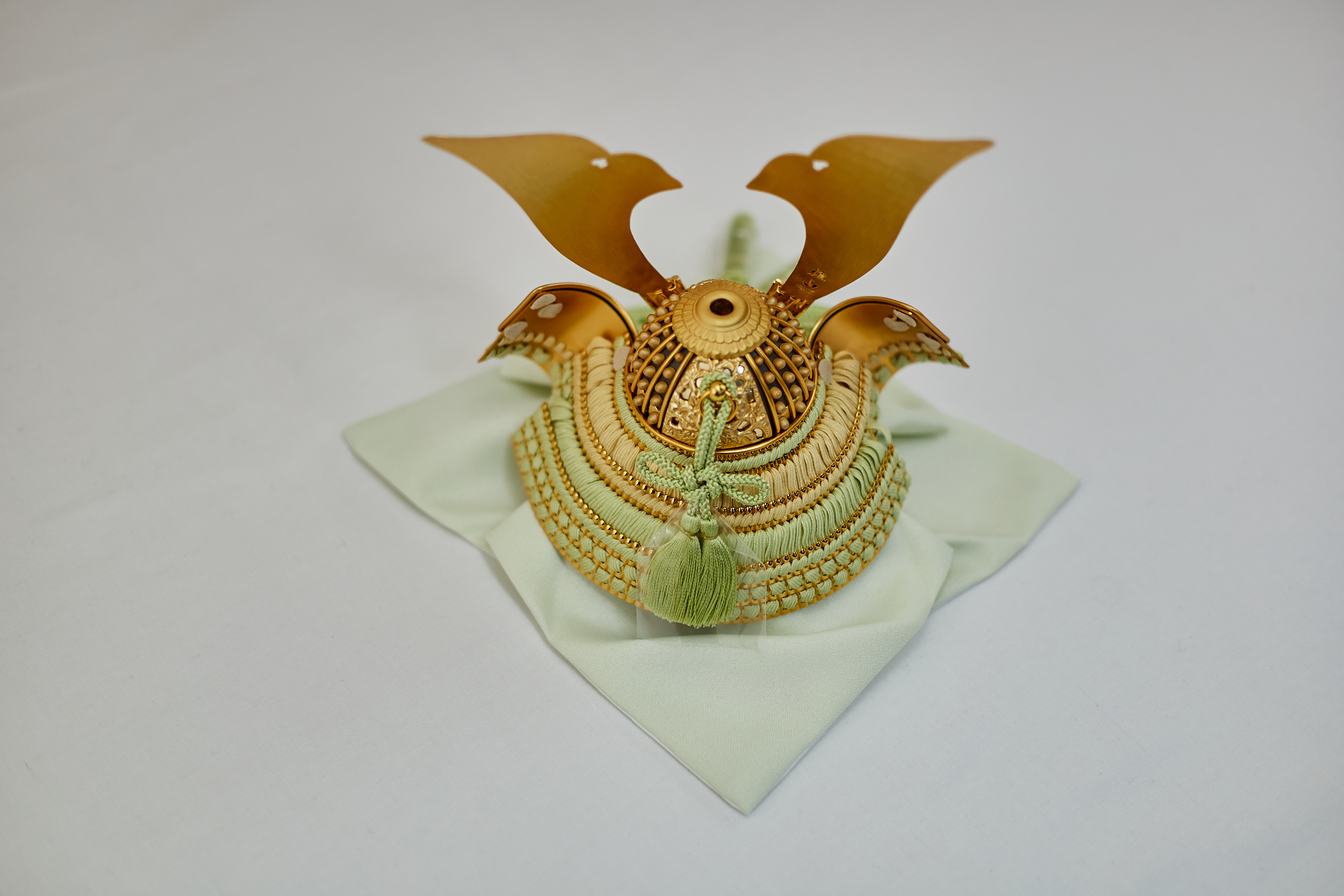 兜飾り 天賦之兜 葵 五月人形 茨城県ひたちなか市 節句人形専門店 人形の桜井 水戸市 那珂市 東海村 日立市 常陸太田市 常陸大宮市 大洗町 茨城町 笠間市 城里町