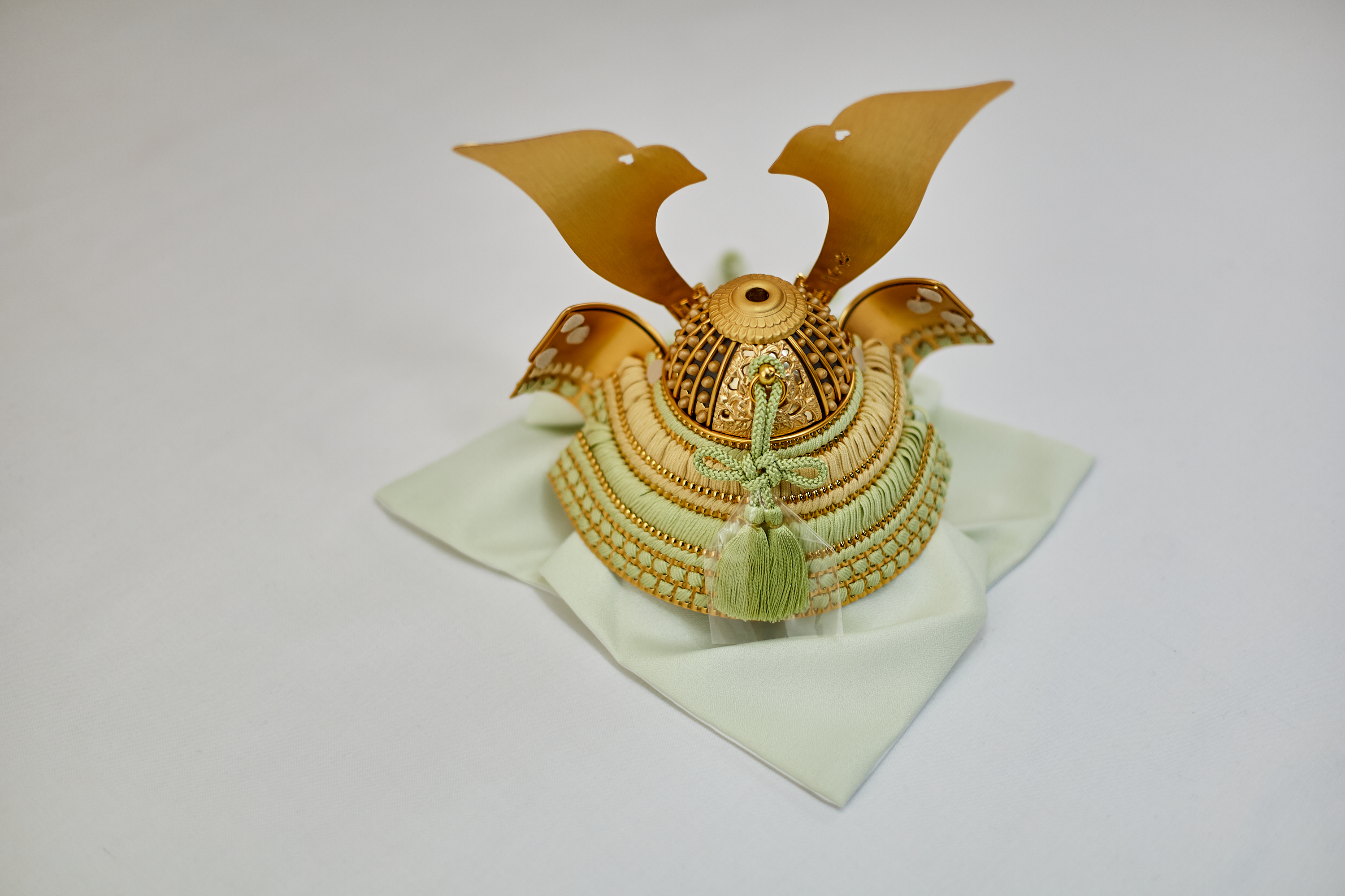 兜飾り 天賦之兜 葵 五月人形 茨城県ひたちなか市 節句人形専門店 人形の桜井 水戸市 那珂市 東海村 日立市 常陸太田市 常陸大宮市 大洗町 茨城町 笠間市 城里町