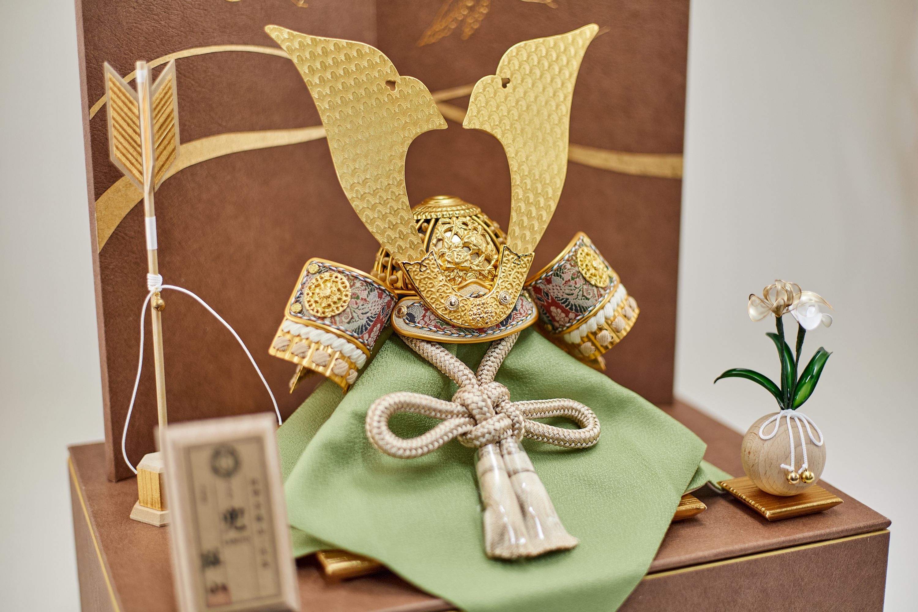 兜飾り 兜収納飾り 天賦之兜 大地 五月人形 茨城県ひたちなか市 節句人形専門店 人形の桜井 水戸市 那珂市 東海村 日立市 常陸太田市 常陸大宮市 大洗町 茨城町 笠間市 城里町