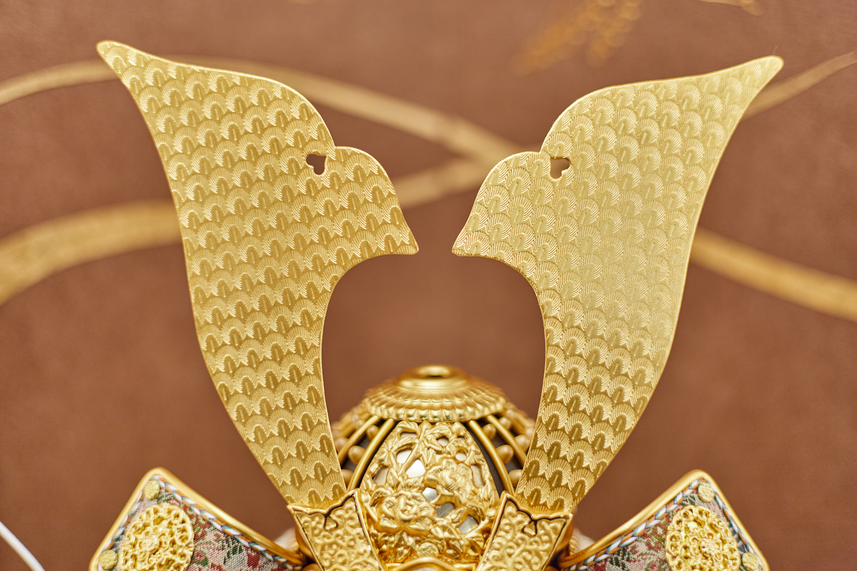 兜飾り 兜収納飾り 天賦之兜 大地 五月人形 茨城県ひたちなか市 節句人形専門店 人形の桜井 水戸市 那珂市 東海村 日立市 常陸太田市 常陸大宮市 大洗町 茨城町 笠間市 城里町