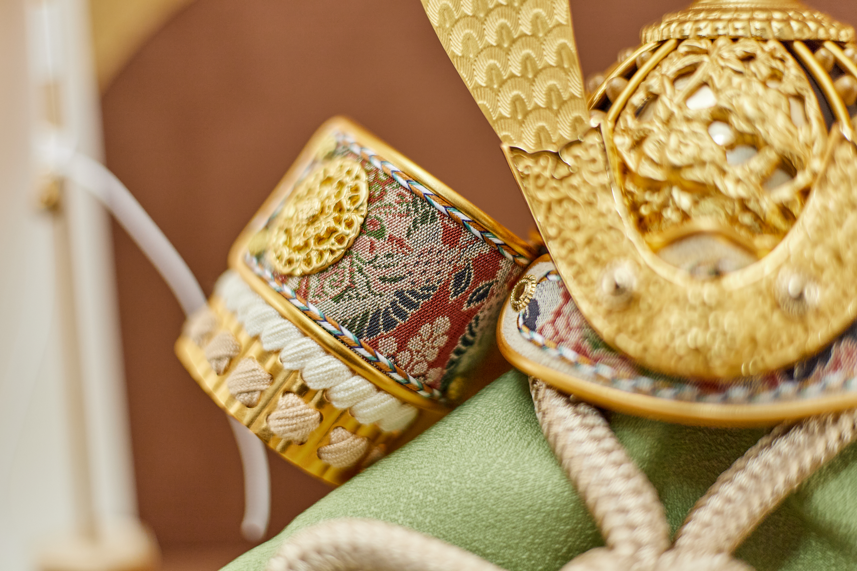 兜飾り 兜収納飾り 天賦之兜 大地 五月人形 茨城県ひたちなか市 節句人形専門店 人形の桜井 水戸市 那珂市 東海村 日立市 常陸太田市 常陸大宮市 大洗町 茨城町 笠間市 城里町