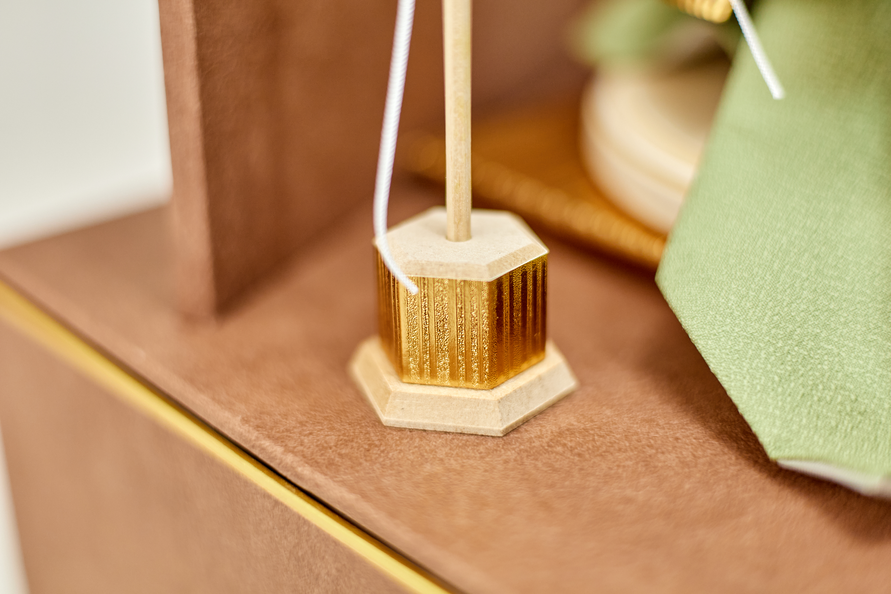 兜飾り 兜収納飾り 天賦之兜 大地 五月人形 茨城県ひたちなか市 節句人形専門店 人形の桜井 水戸市 那珂市 東海村 日立市 常陸太田市 常陸大宮市 大洗町 茨城町 笠間市 城里町