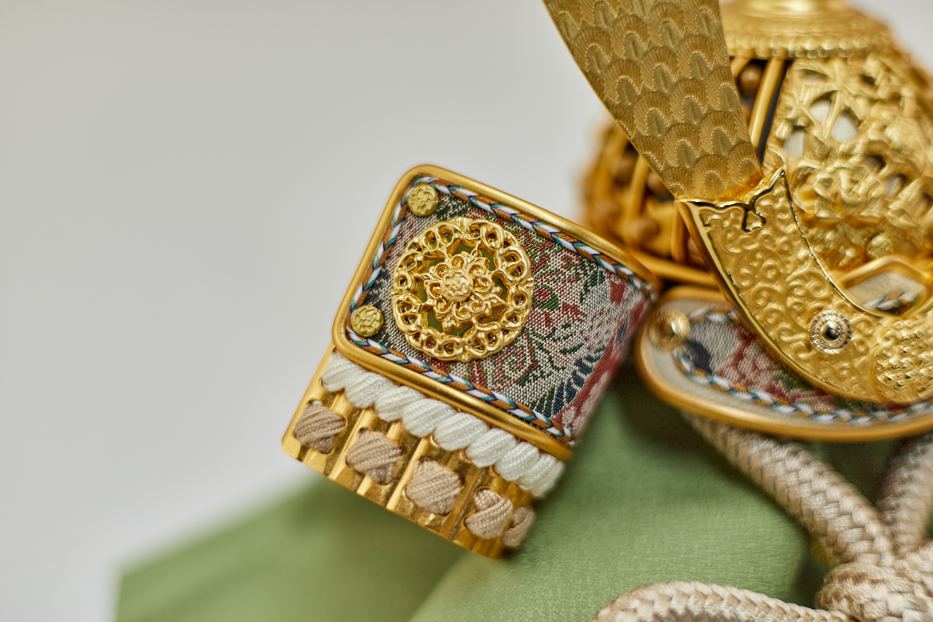 兜飾り 兜収納飾り 天賦之兜 大地 五月人形 茨城県ひたちなか市 節句人形専門店 人形の桜井 水戸市 那珂市 東海村 日立市 常陸太田市 常陸大宮市 大洗町 茨城町 笠間市 城里町