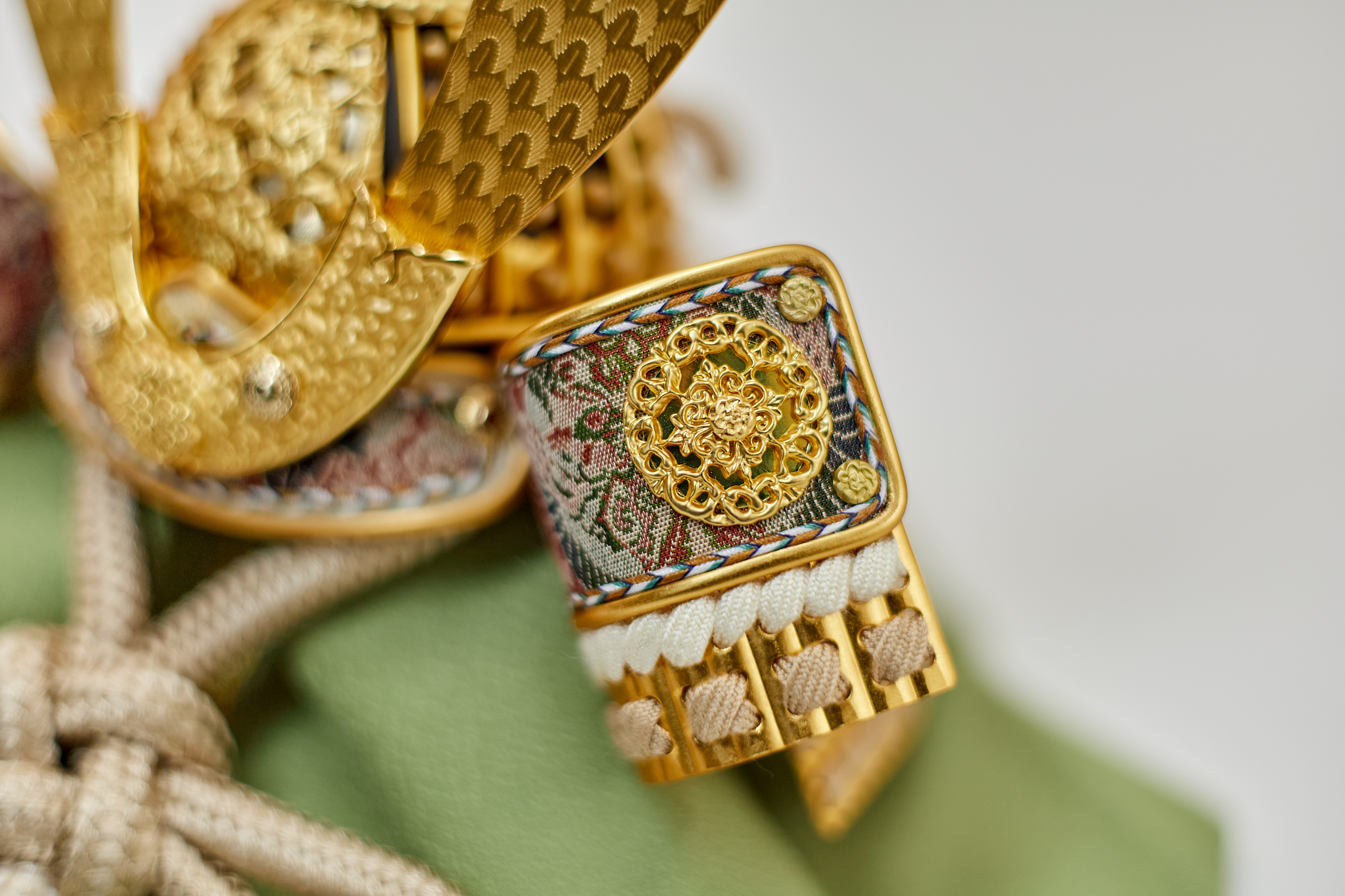 兜飾り 兜収納飾り 天賦之兜 大地 五月人形 茨城県ひたちなか市 節句人形専門店 人形の桜井 水戸市 那珂市 東海村 日立市 常陸太田市 常陸大宮市 大洗町 茨城町 笠間市 城里町