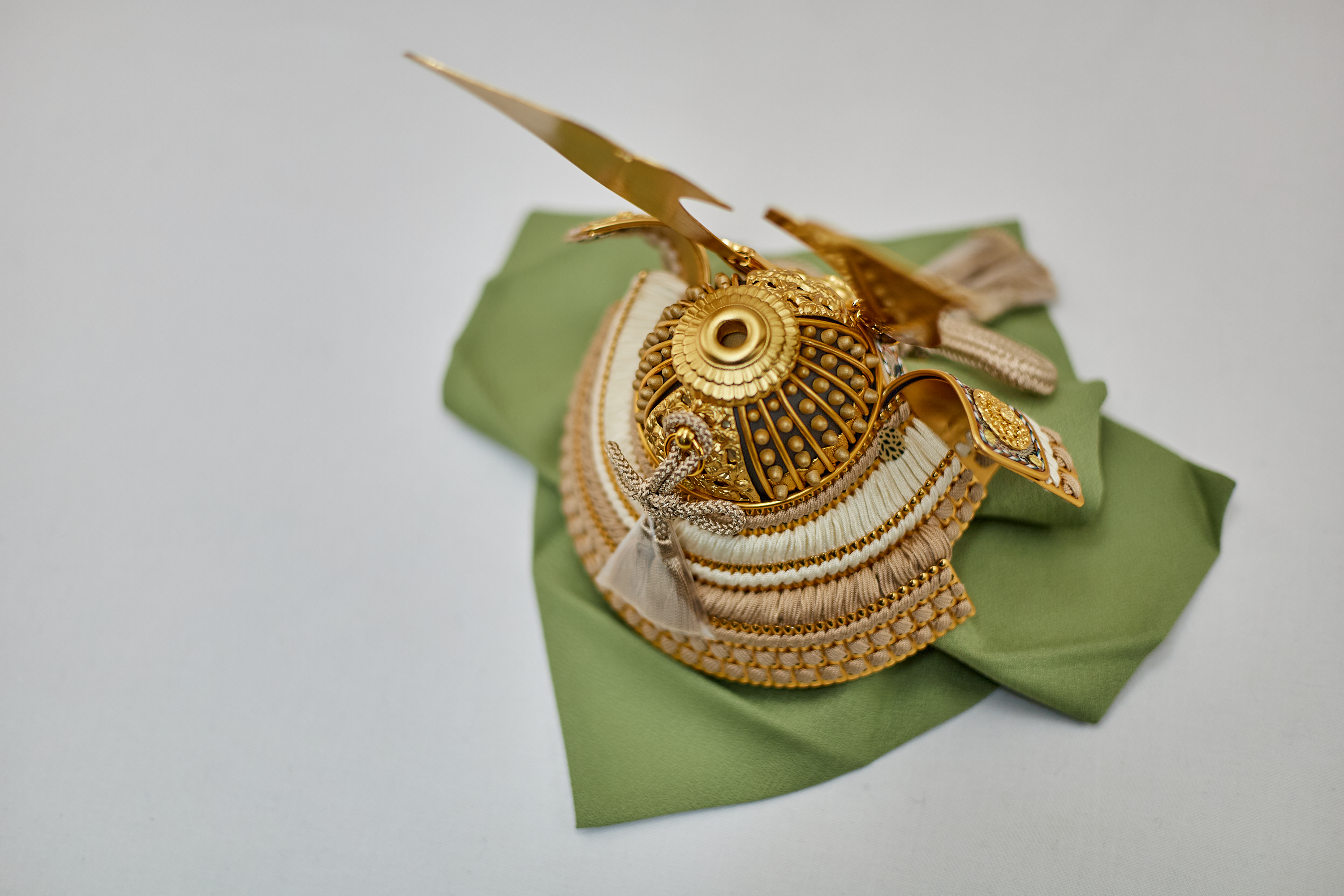 兜飾り 兜収納飾り 天賦之兜 大地 五月人形 茨城県ひたちなか市 節句人形専門店 人形の桜井 水戸市 那珂市 東海村 日立市 常陸太田市 常陸大宮市 大洗町 茨城町 笠間市 城里町